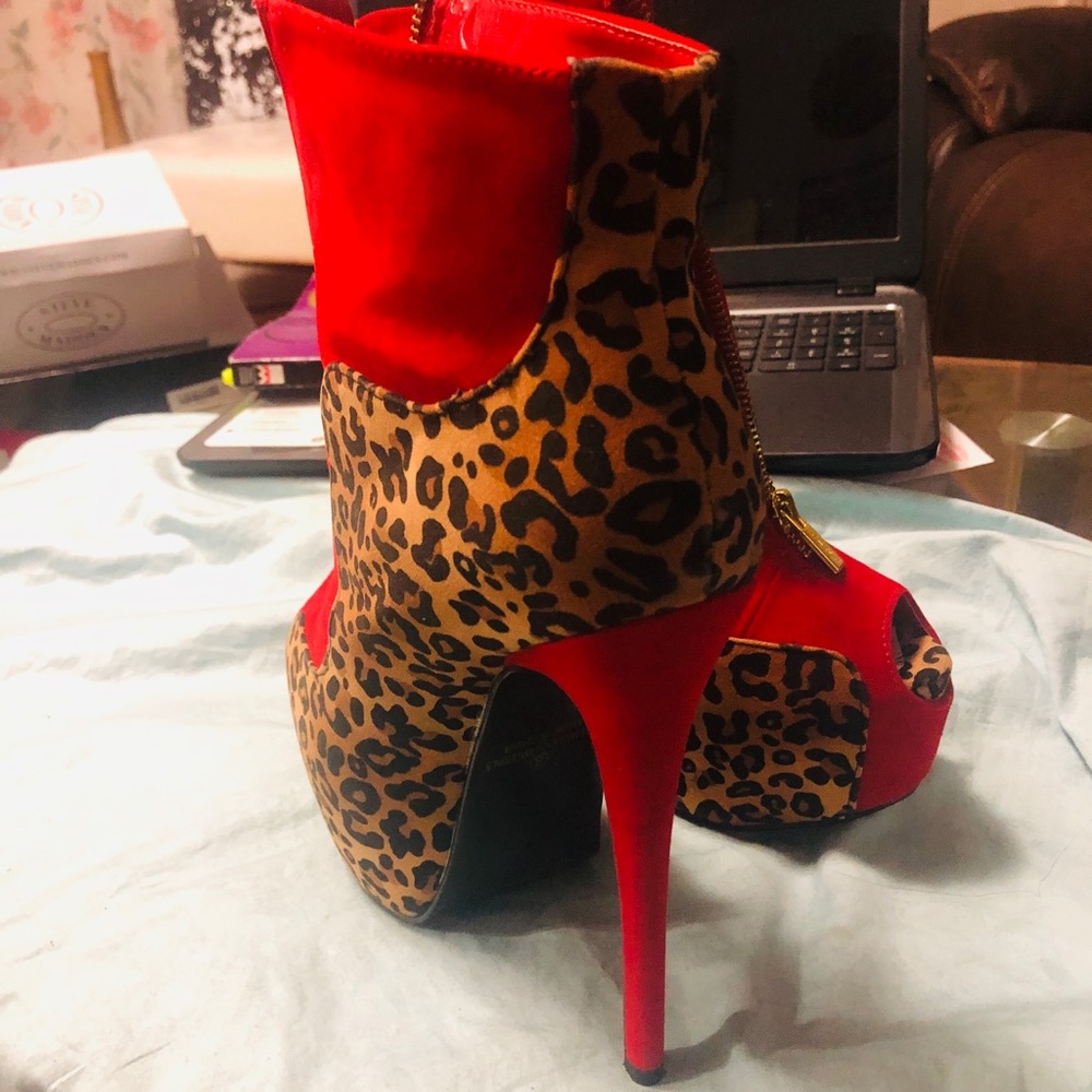 Platform high heel boot - Picture 6 of 8